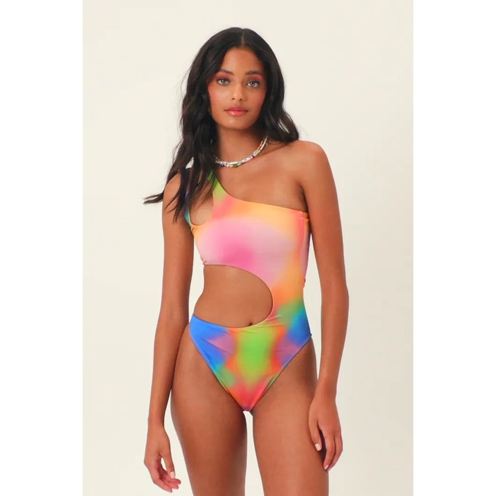 Frankies Bikinis | One-Piece Suit.